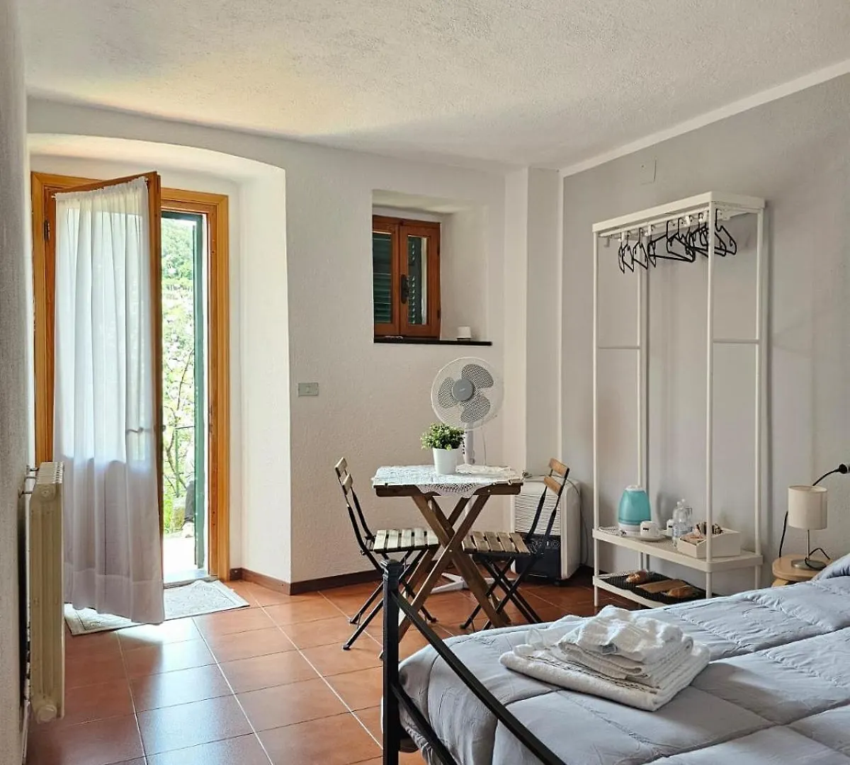 La Lanterna Hotel Corniglia Guest house